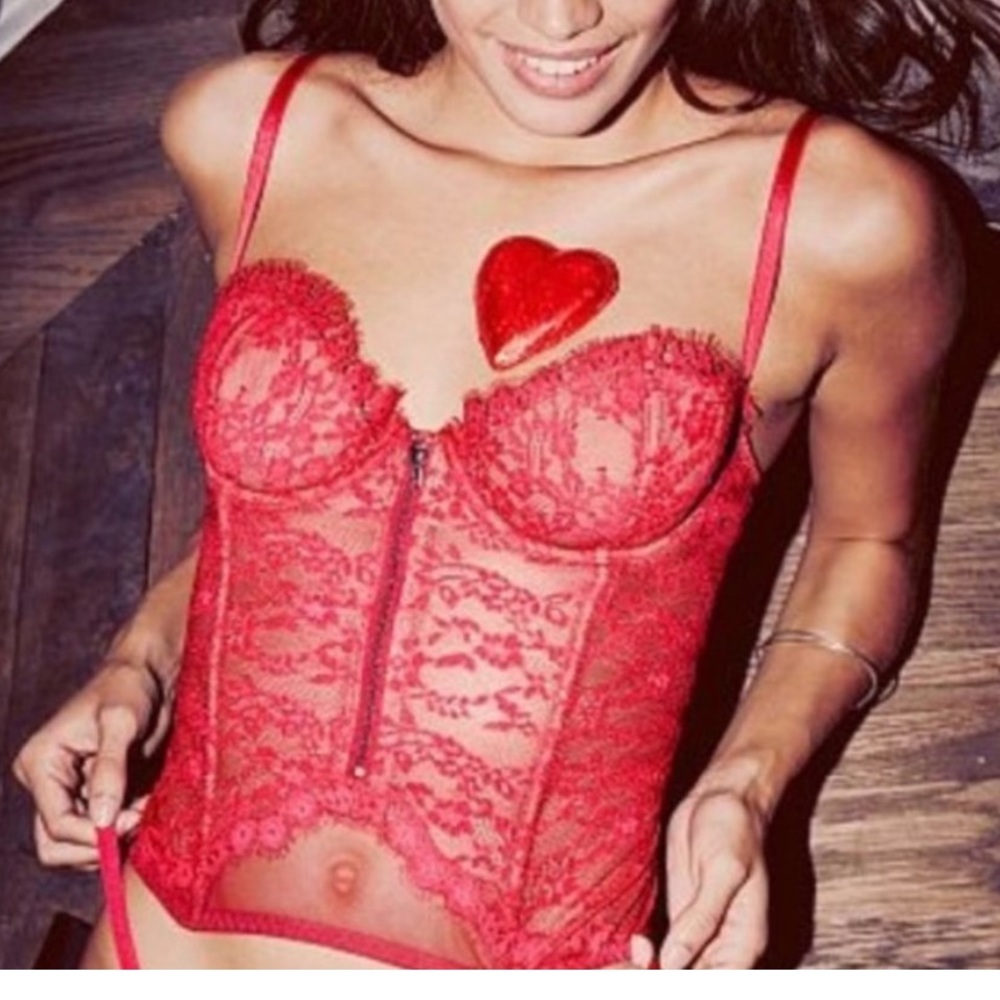 36C VS Red Floral Lace Cropped Corset!